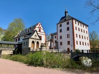 Schloss-Grosskochberg-Ausflugsziele-von-Bad-Blankenburg-01